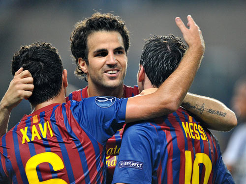 Barca “mất” Fabregas ít nhất 3 tuần